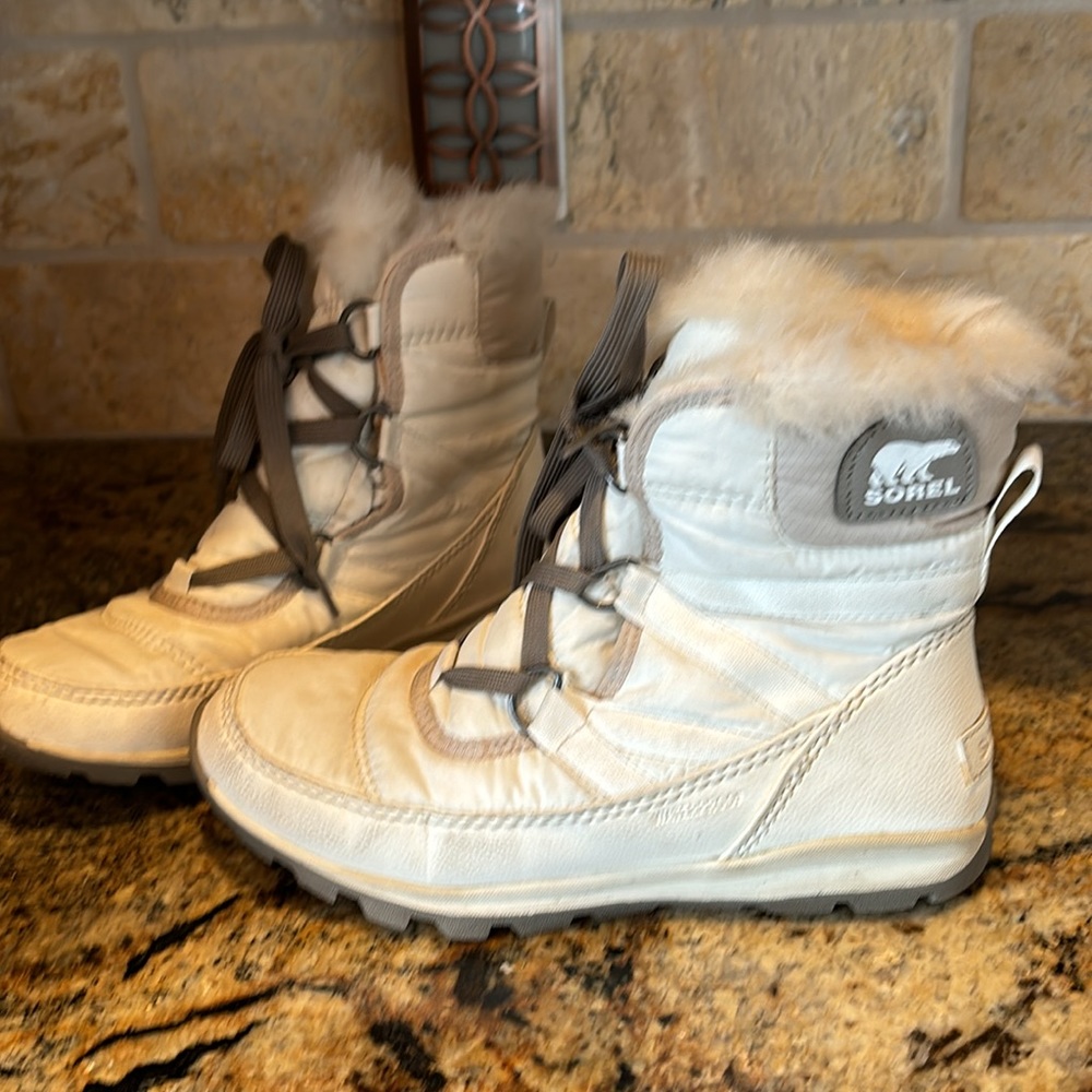 Sorrel waterproof boots - Picture 2 of 5